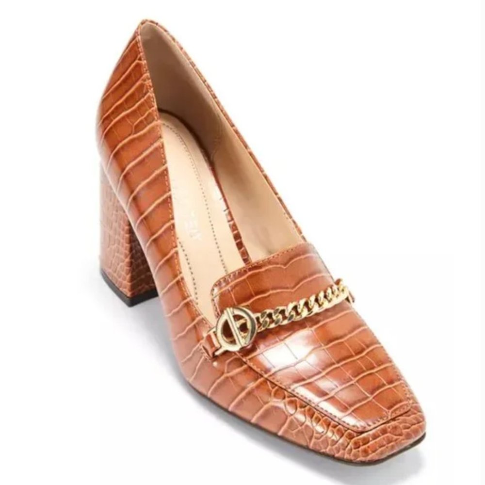 The Limited chunky heel square toe heel sz8
